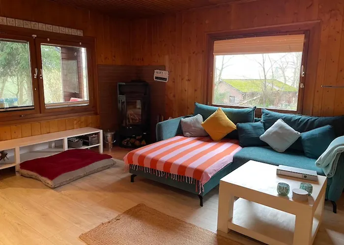 Waldeule Semesterbostad *